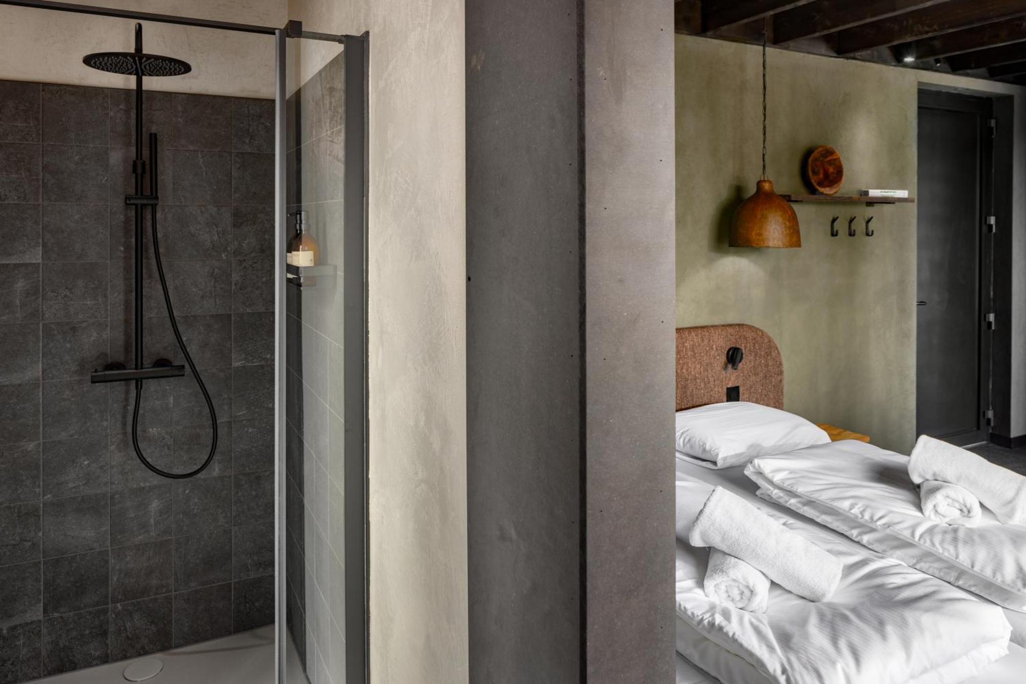Hillview Resort Grandvoir Neufchateau Bagian luar foto