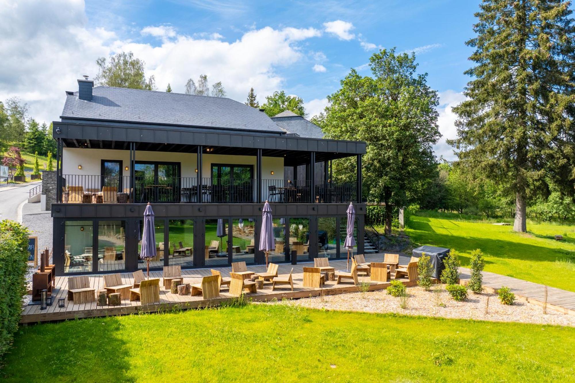 Hillview Resort Grandvoir Neufchateau Bagian luar foto